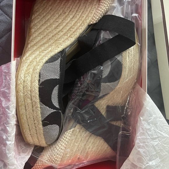 Coach signature canvas wedge heels - Picture 3 of 4